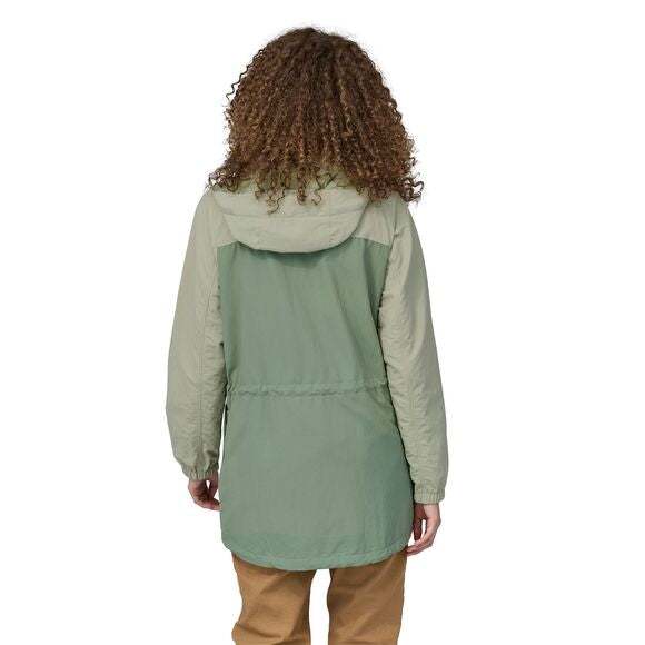 Patagonia women's hot sale skyforest parka